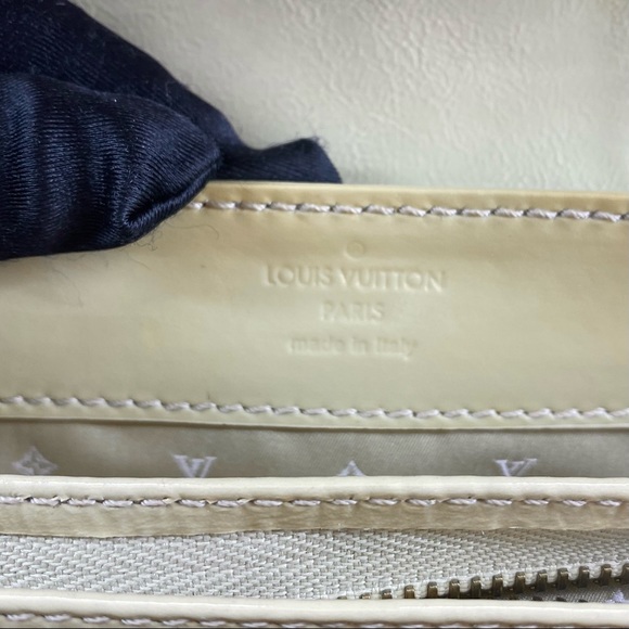 ✈️Sold!LOUIS VUITTON vintage patent mini bag - Picture 12 of 12